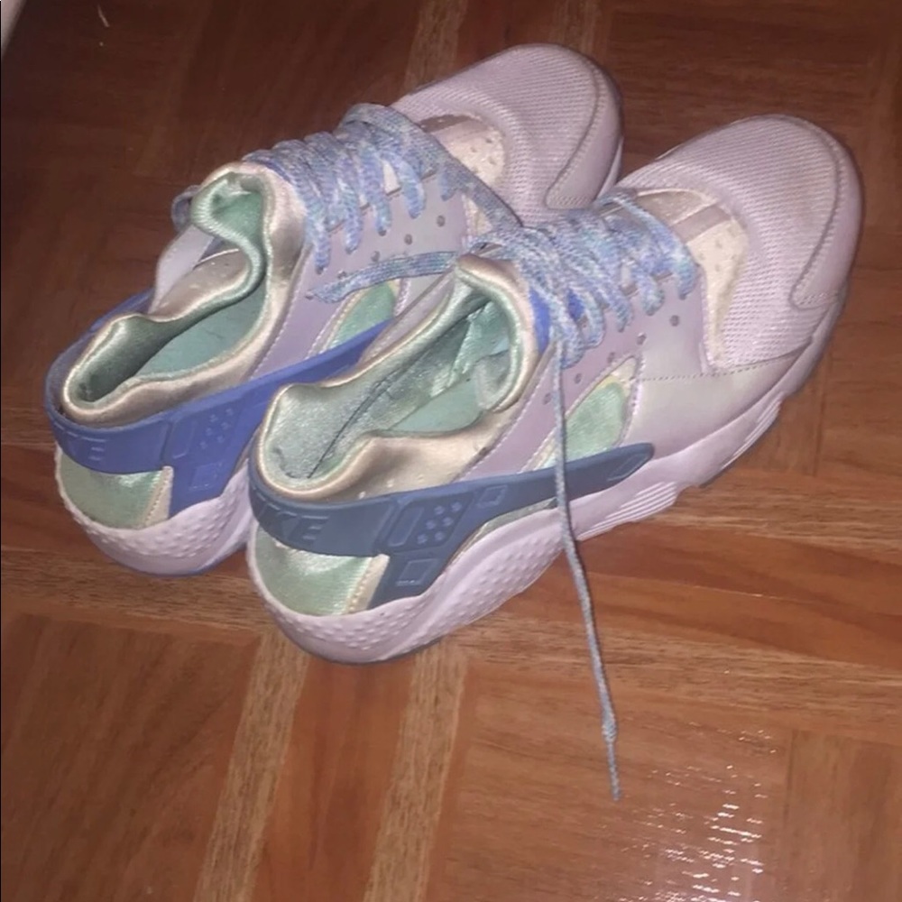 Nike huaraches